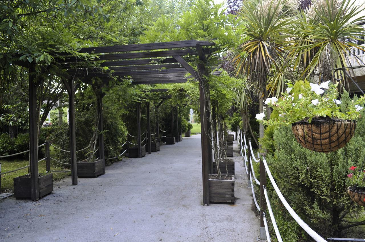 Pazo De Monterrei Ξενοδοχείο Ουρένσε Εξωτερικό φωτογραφία